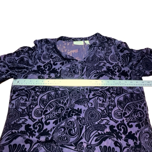 CHICO’S Burnout Velvet Top LARGE - Picture 6 of 10